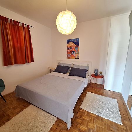 Apartmani Dana Sukošan Εξωτερικό φωτογραφία