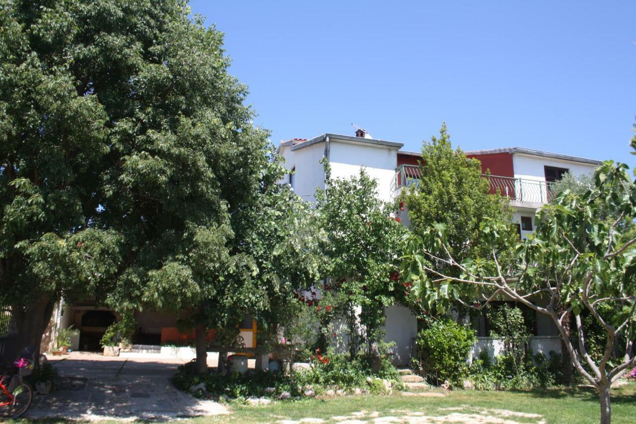 Apartmani Dana Sukošan Εξωτερικό φωτογραφία