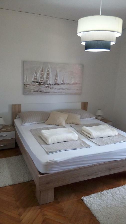 Apartmani Dana Sukošan Εξωτερικό φωτογραφία