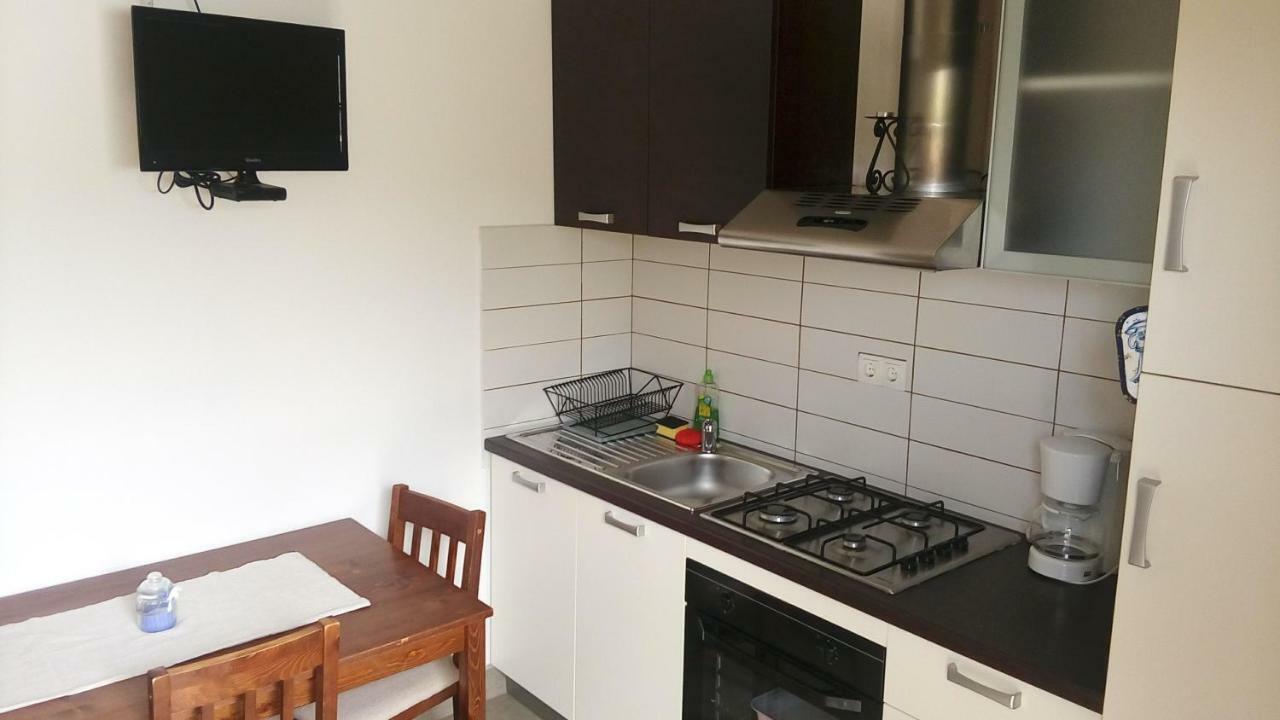 Apartmani Dana Sukošan Εξωτερικό φωτογραφία