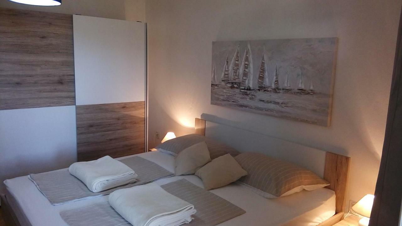 Apartmani Dana Sukošan Εξωτερικό φωτογραφία