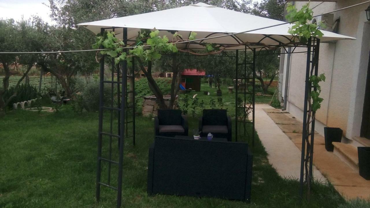 Apartmani Dana Sukošan Εξωτερικό φωτογραφία